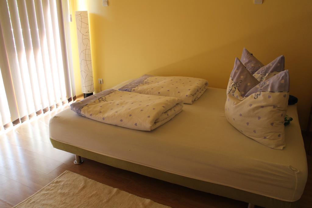 Mandarin Wellness Apartman ชิโอฟก ห้อง รูปภาพ