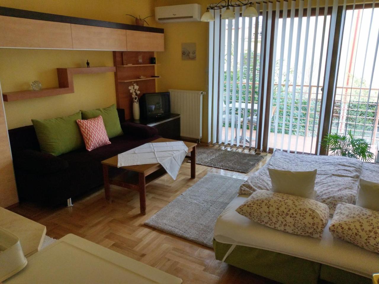 Mandarin Wellness Apartman ชิโอฟก ภายนอก รูปภาพ