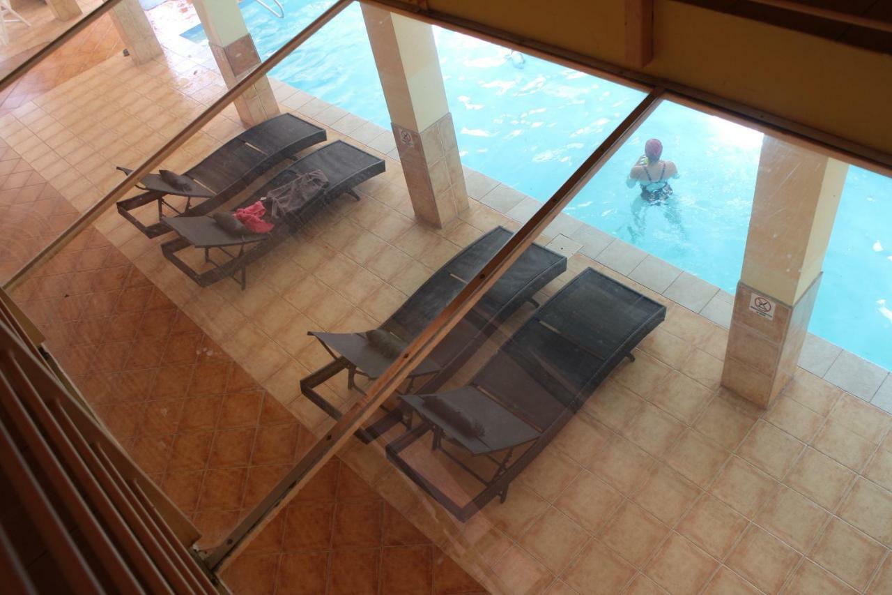 Mandarin Wellness Apartman ชิโอฟก ภายนอก รูปภาพ